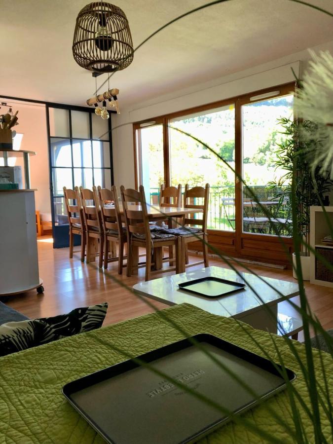 The Green Fee Close To The Golf Course And 5 Minutes From The Lake 기즈 외부 사진