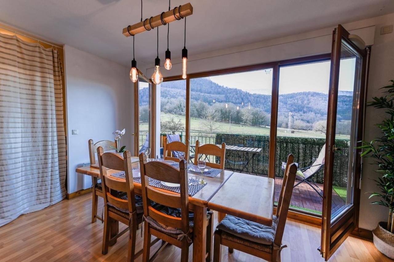 The Green Fee Close To The Golf Course And 5 Minutes From The Lake 기즈 외부 사진