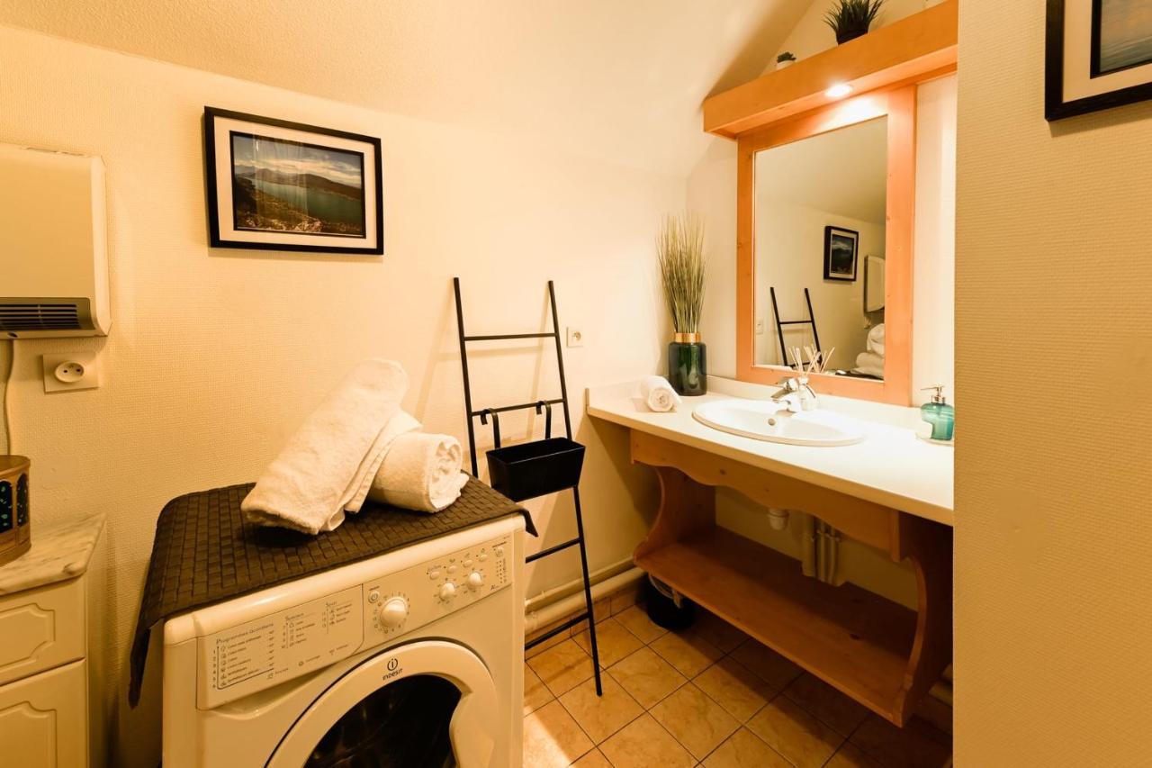 The Green Fee Close To The Golf Course And 5 Minutes From The Lake 기즈 외부 사진